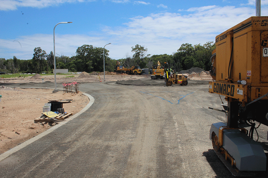 11/01/22 : Stage 1 Laurie Dr looking north preparing for roundabout perimeter kerb roller consolidation formation