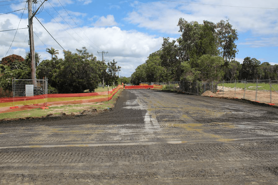 12/01/22 : Stage 1 - placement of new road gravel in Elizabeth Street at the intersection with Micalo Street