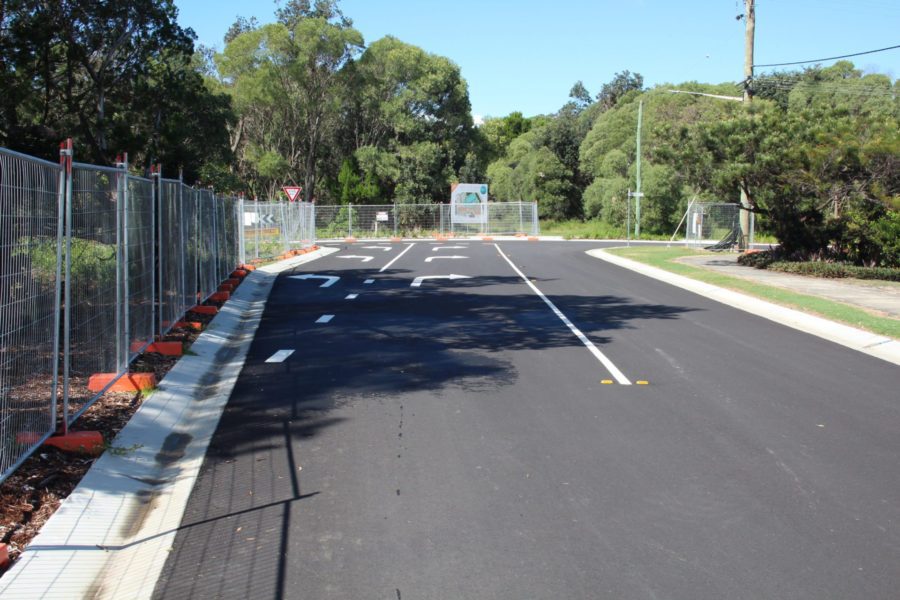 27/04/2022: Stage 1 Elizabeth Street approach to intersection with Laurie Drive and Micalo Street looking east to Micalo Street
